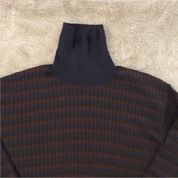 Hugo Boss turtle neck sweater, XL - Picture 2 of 10
